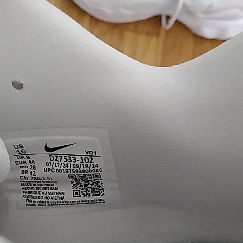 Nike Giannis Immortality 3 White Shoes - Picture 5 of 9